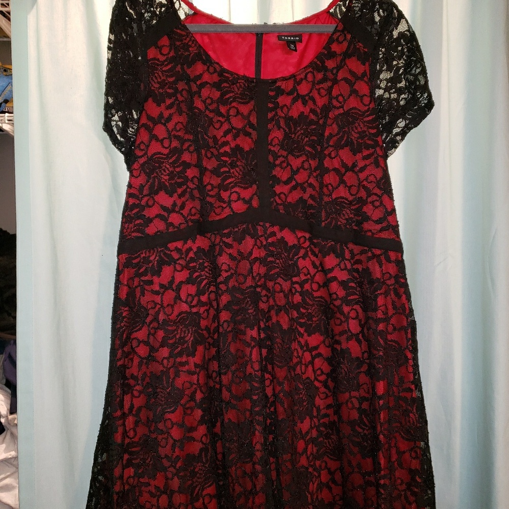 Black/red Lace Dress
